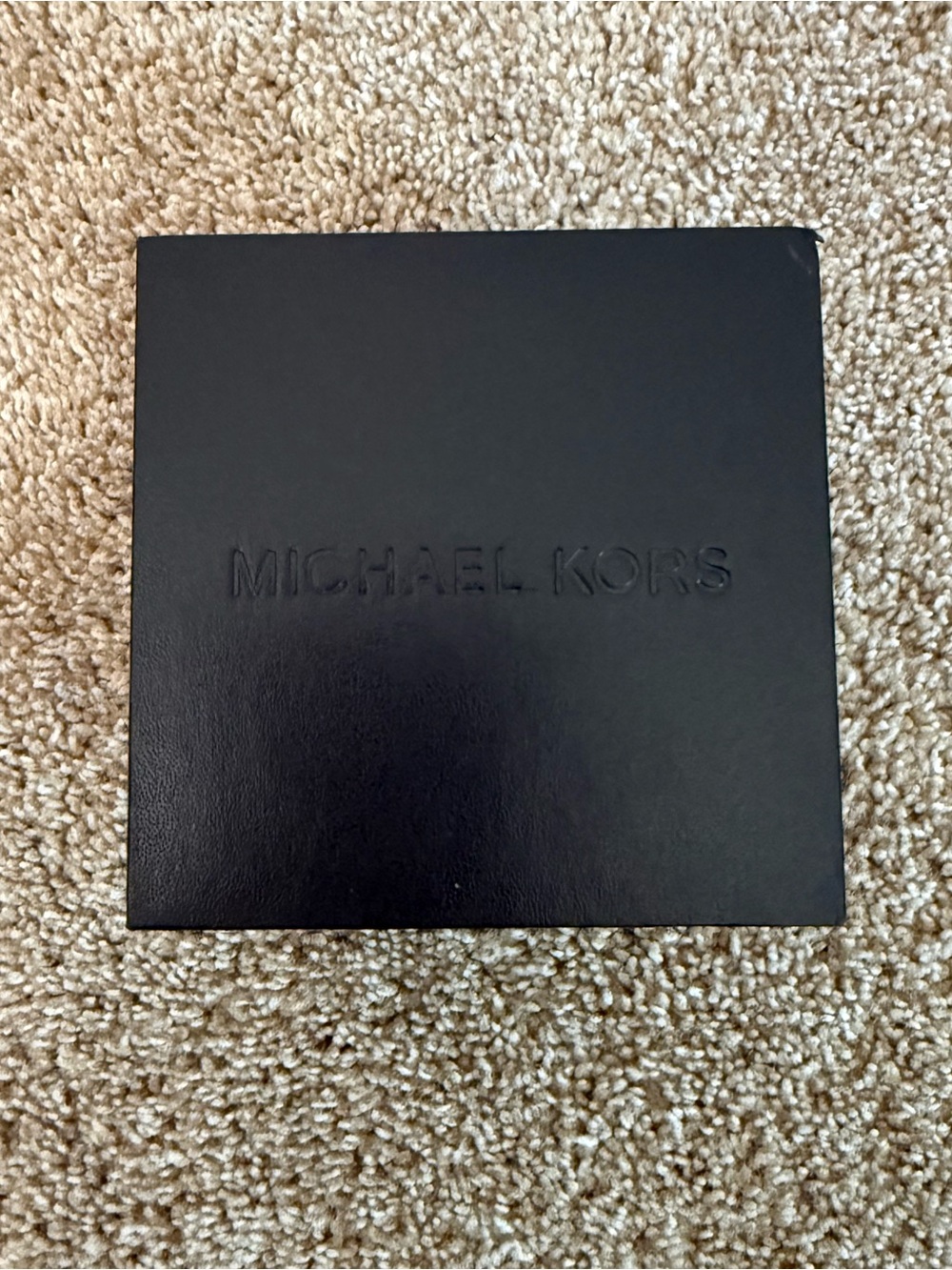Michael Kors Lexington Watch - Picture 2 of 8